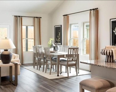 4110 Broadleaf Drive - Photo Thumbnail 3