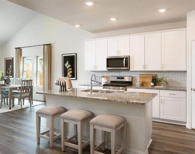 4110 Broadleaf Drive - Photo Thumbnail 2