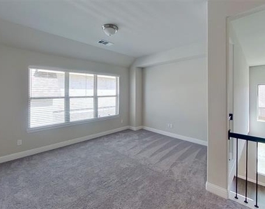 6117 Horsetail Drive - Photo Thumbnail 11