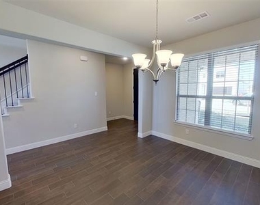6117 Horsetail Drive - Photo Thumbnail 2