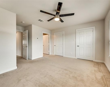 616 N 6th Street - Photo Thumbnail 12