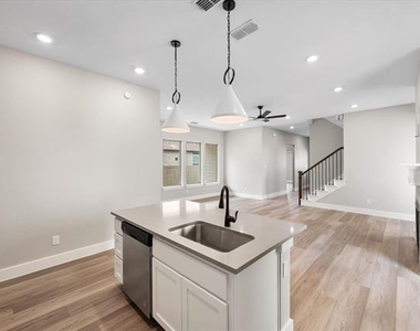 2341 Cobbler Street - Photo Thumbnail 13