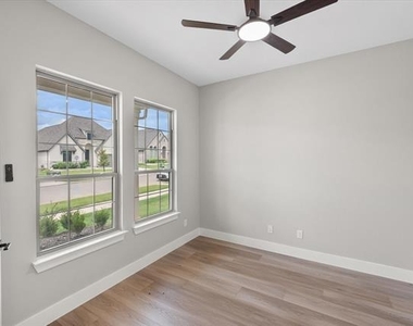 2341 Cobbler Street - Photo Thumbnail 3