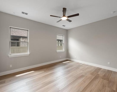 2341 Cobbler Street - Photo Thumbnail 15
