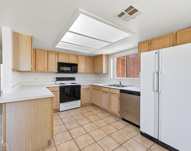 9435 E Purdue Avenue - Photo Thumbnail 8