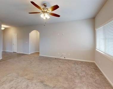 1016 Highberry Drive - Photo Thumbnail 4
