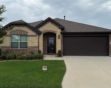 1016 Highberry Drive - Photo Thumbnail 2