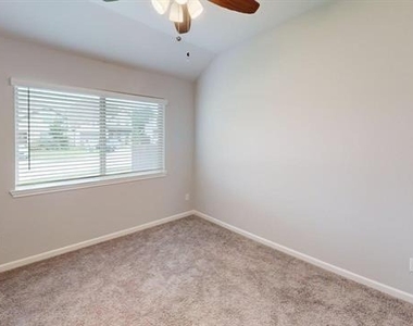 1016 Highberry Drive - Photo Thumbnail 9