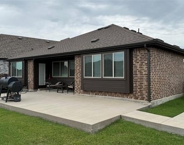 1016 Highberry Drive - Photo Thumbnail 17