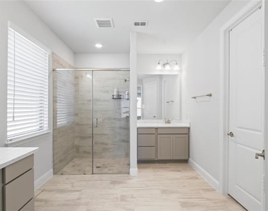 3121 Sunnyside Drive - Photo Thumbnail 11