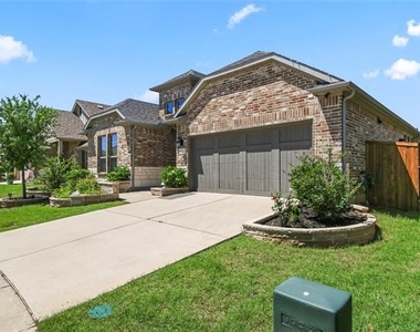 3121 Sunnyside Drive - Photo Thumbnail 23