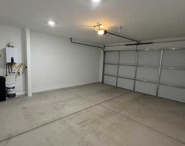 37043 W Vera Cruz Drive - Photo Thumbnail 18
