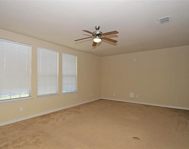 6504 Hickory Hill Drive - Photo Thumbnail 14