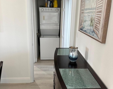 1551 N Flagler (seasonal Or Annual) Drive - Photo Thumbnail 24