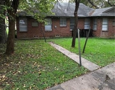 932 Harlandale Avenue - Photo Thumbnail 13