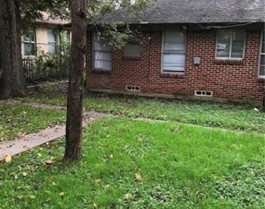 932 Harlandale Avenue - Photo Thumbnail 14
