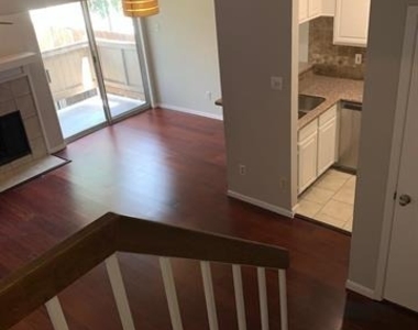5740 Martel Avenue - Photo Thumbnail 17
