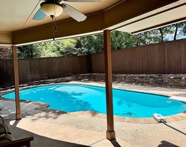 5008 Millsprings Drive - Photo Thumbnail 28