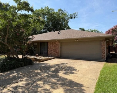 5008 Millsprings Drive - Photo Thumbnail 2