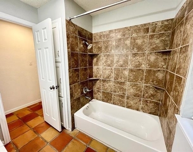 5008 Millsprings Drive - Photo Thumbnail 17