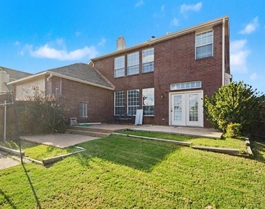 1027 Creek Bend - Photo Thumbnail 27