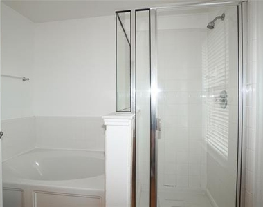 309 Stanford - Photo Thumbnail 14