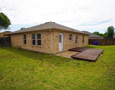 309 Stanford - Photo Thumbnail 23