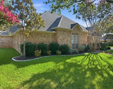 4009 Bowden Hill Lane E - Photo Thumbnail 2