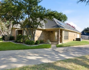 4009 Bowden Hill Lane E - Photo Thumbnail 4