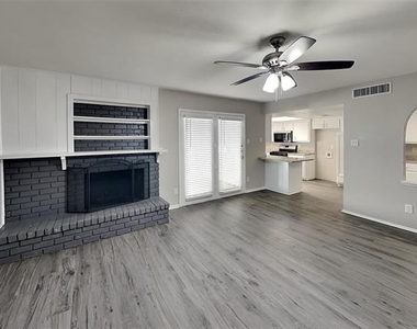 5901 Excalibur Drive - Photo Thumbnail 2