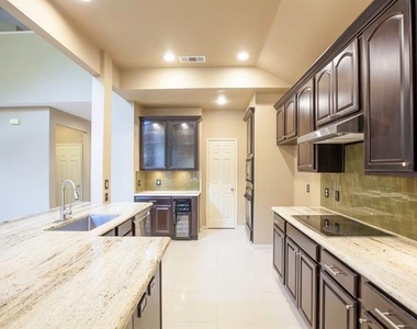11544 Blackhawk Drive - Photo Thumbnail 11