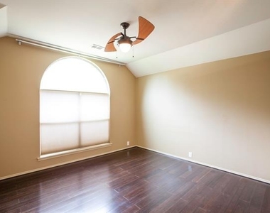 11544 Blackhawk Drive - Photo Thumbnail 29