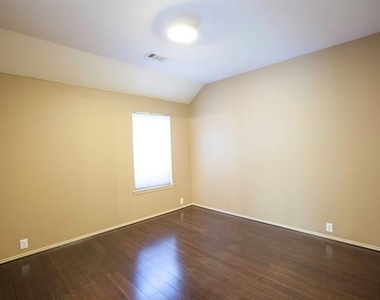 11544 Blackhawk Drive - Photo Thumbnail 36