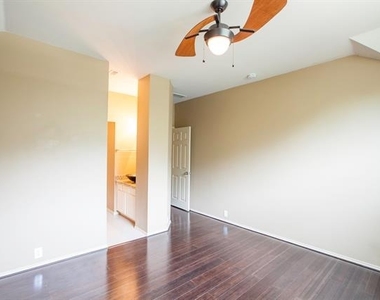 11544 Blackhawk Drive - Photo Thumbnail 31