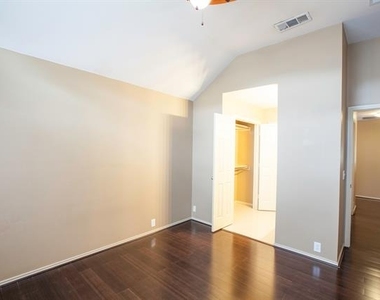 11544 Blackhawk Drive - Photo Thumbnail 26