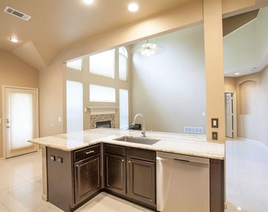 11544 Blackhawk Drive - Photo Thumbnail 12