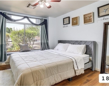 686 W Fremont Drive - Photo Thumbnail 15