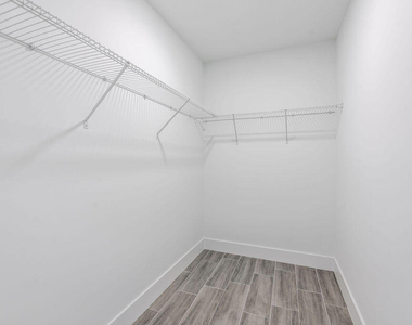 3018 Se Iris Street - Photo Thumbnail 10
