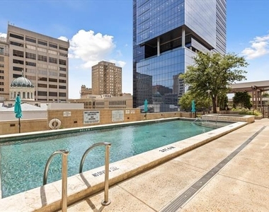 500 Throckmorton Street - Photo Thumbnail 20