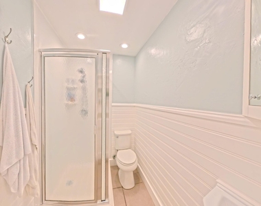 407 Nw 7th Street - Photo Thumbnail 16
