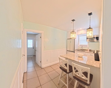 407 Nw 7th Street - Photo Thumbnail 6