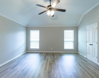 10316 Blackberry Street - Photo Thumbnail 21