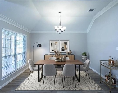 10316 Blackberry Street - Photo Thumbnail 3