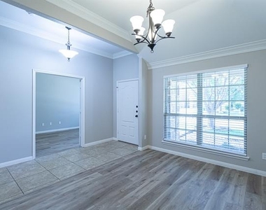 10316 Blackberry Street - Photo Thumbnail 14