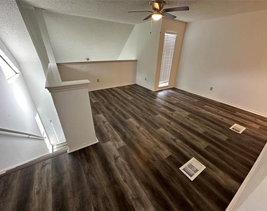 2301 Basil Drive - Photo Thumbnail 20