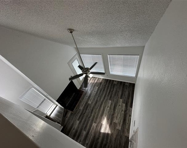 2301 Basil Drive - Photo Thumbnail 16