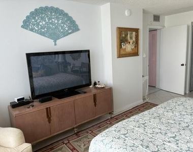 101 Briny Avenue - Photo Thumbnail 21