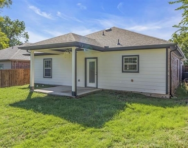 121 W Morton Street - Photo Thumbnail 27