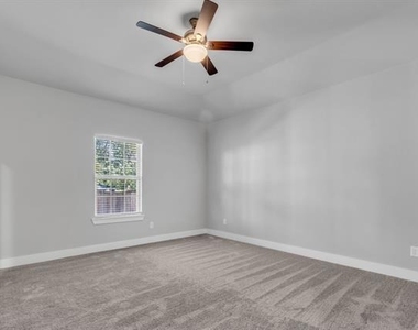 121 W Morton Street - Photo Thumbnail 15