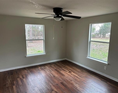 11669 County Road 563 - Photo Thumbnail 7
